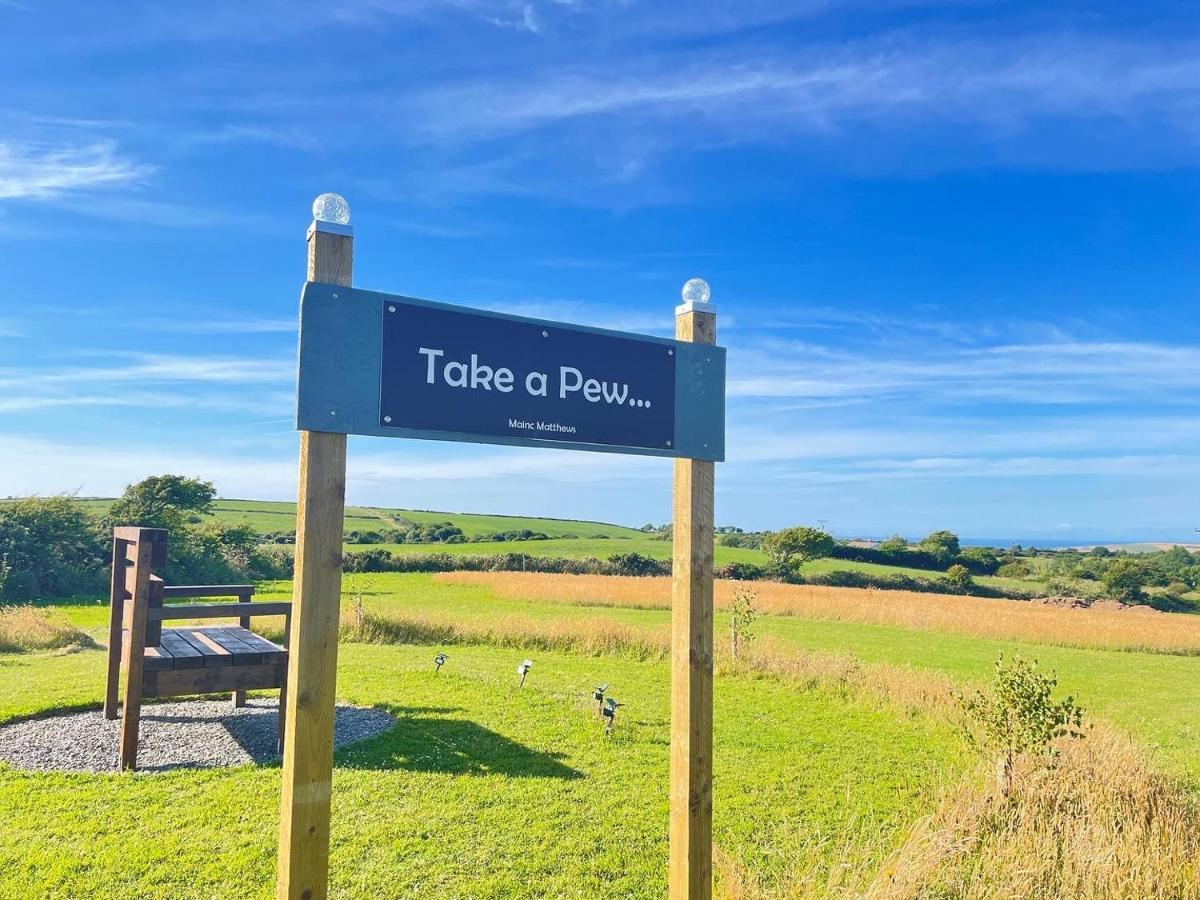 Trenewydd Farm Holiday Cottages カーディガン エクステリア 写真