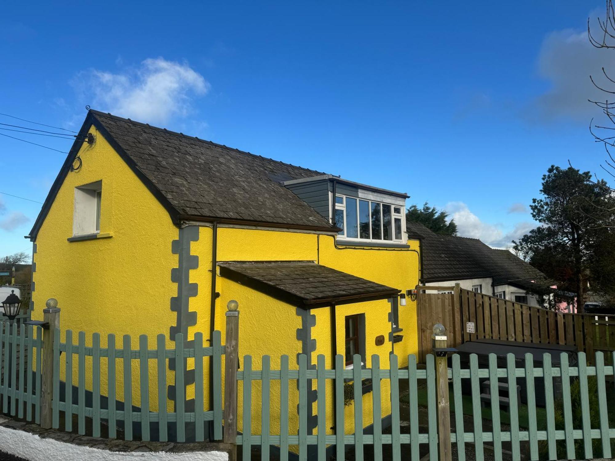 Trenewydd Farm Holiday Cottages カーディガン エクステリア 写真